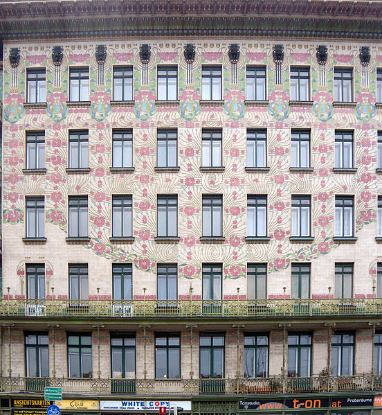 AD Classics: Majolikahaus / Otto Wagner