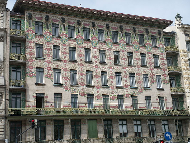 AD Classics: Majolikahaus / Otto Wagner
