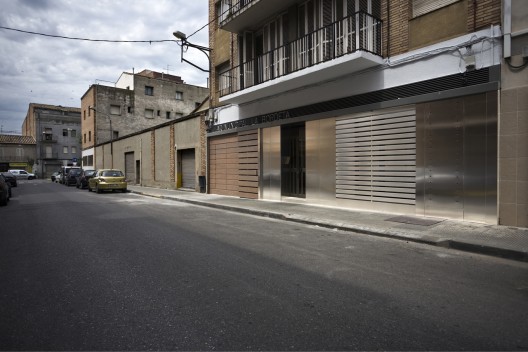 Retirement Home La Bordeta / BmesR29 Arquitectes