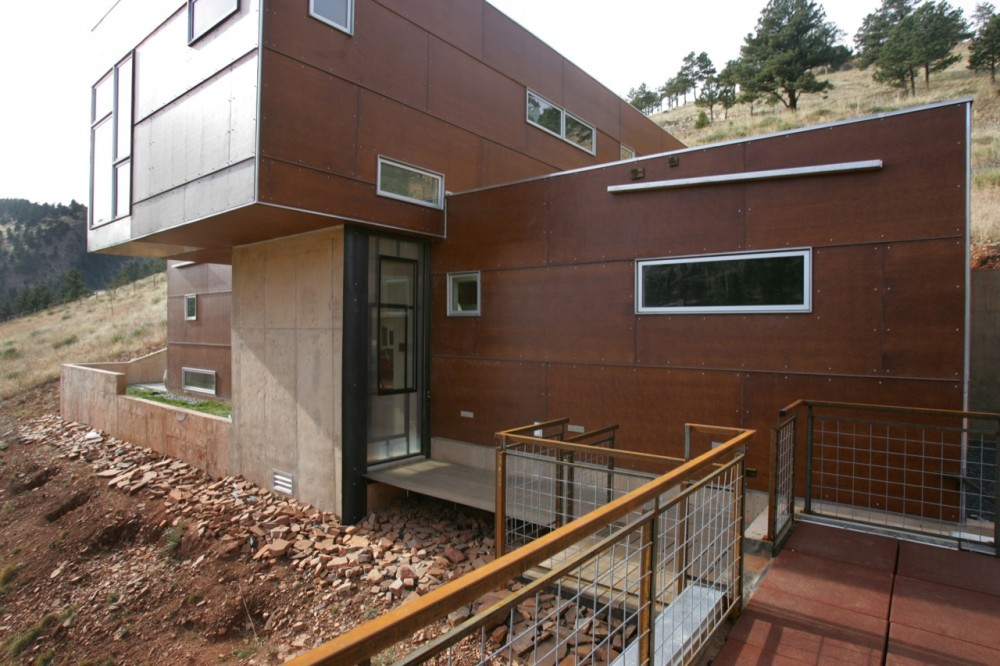 Box House / Studio H:T