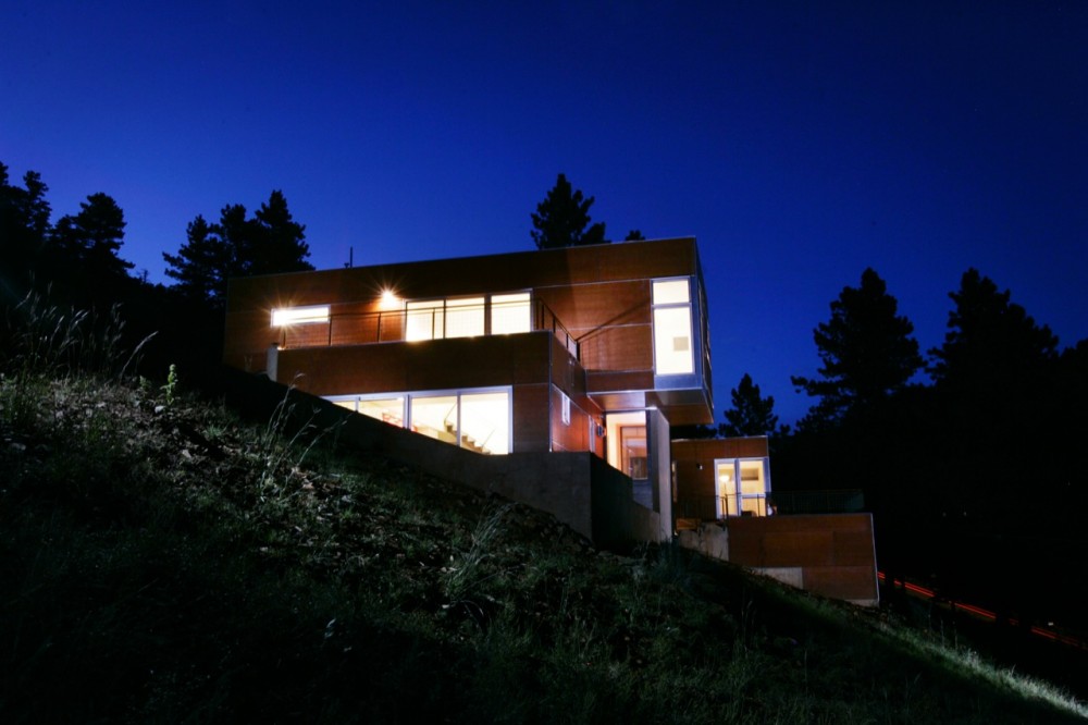 Box House / Studio H:T