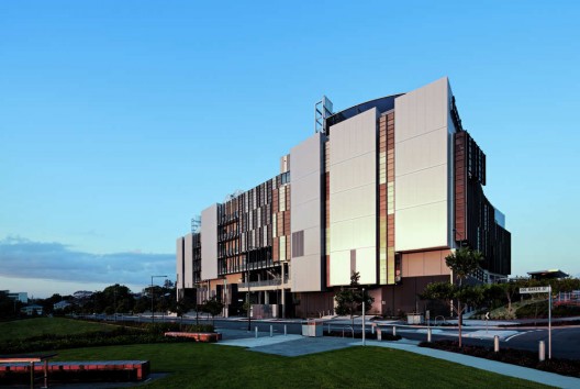 Ecosciences Precinct / Hassell
