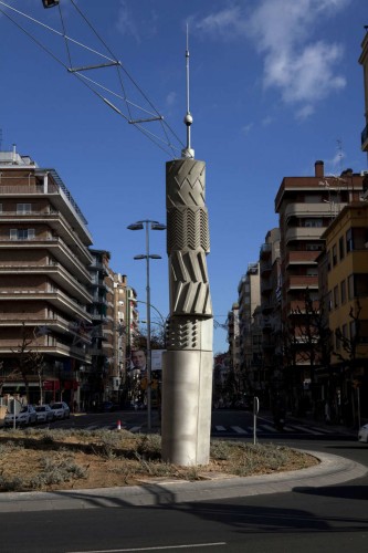Ricard Viñes Square / Benedetta Tagliabue