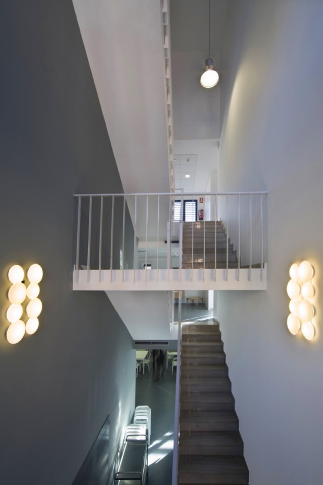 Santa Teresa Retirement Home / BmesR29 Arquitectes