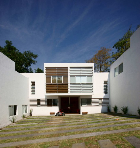 San Juan Houses / Aflo Arquitectos, Serrano Monjaraz Architects
