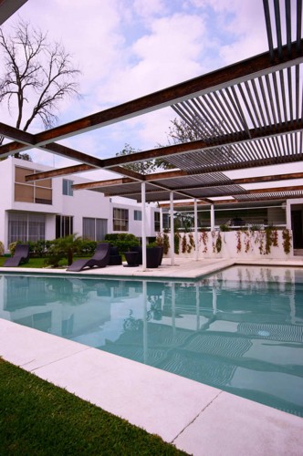 San Juan Houses / Aflo Arquitectos, Serrano Monjaraz Architects