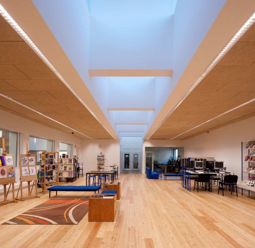 Domingos Sequeira Secondary School / BFJ Arquitectos