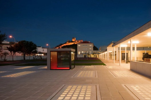 Domingos Sequeira Secondary School / BFJ Arquitectos