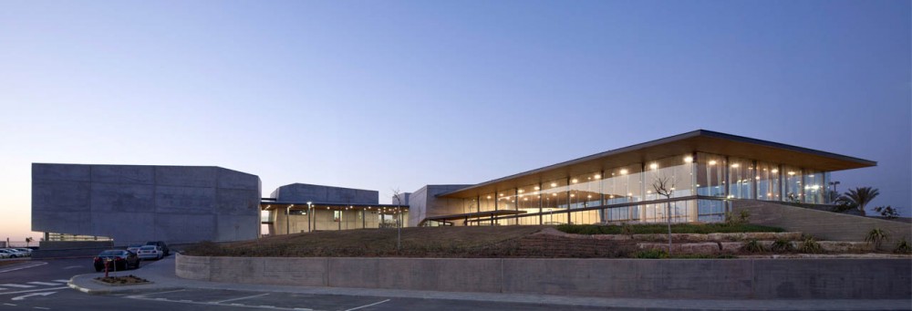 Beit-Halochem Rehabilitation Center / Kimmel-Eshkolot Architects