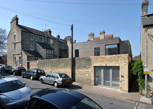 Hairy House / Ashworth Parkes Architects