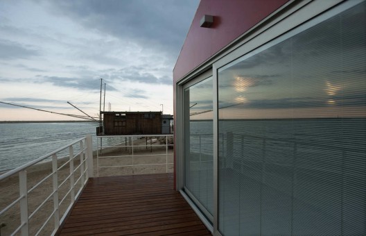 A Room Over The Sea / Studio Zero85