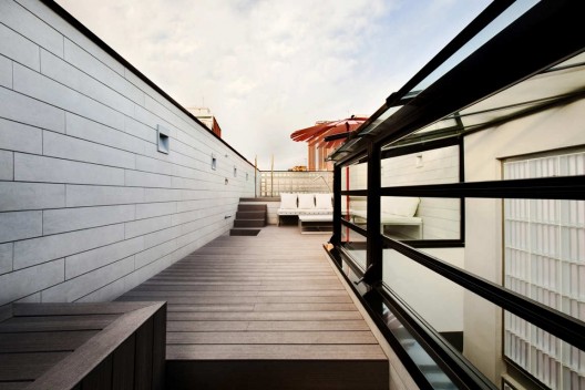 Family House In Barcelona / Ferrolan LAB