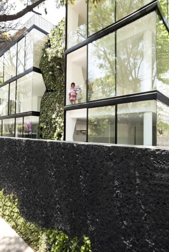 Michelet 50 / Dellekamp Arquitectos