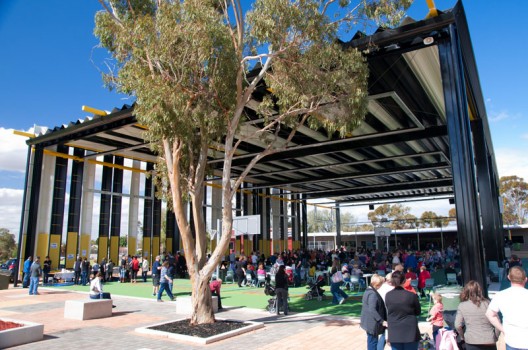 Caritas College Junior School External Covered Area / Tridente Architects