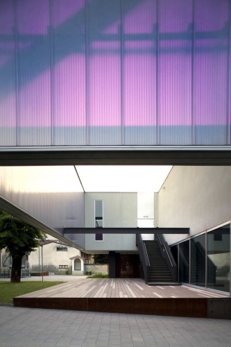 New Cultural Center In Ranica / DAP studio