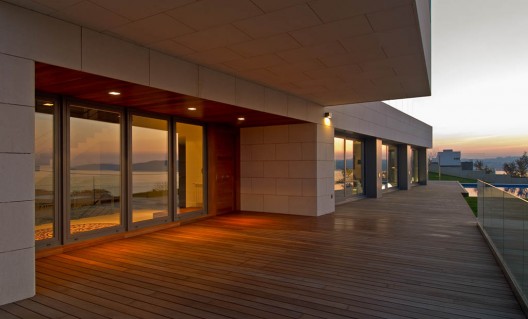 House In Perbes / Díaz y Díaz Arquitectos