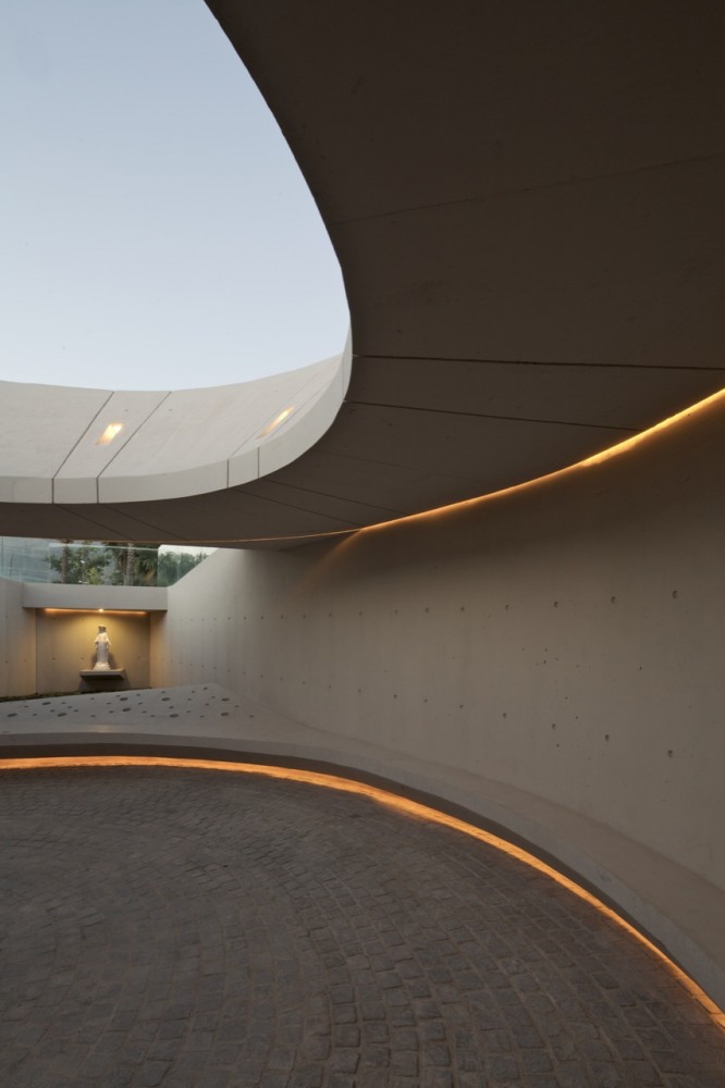 M9 Memorial / Gonzalo Mardones Viviani