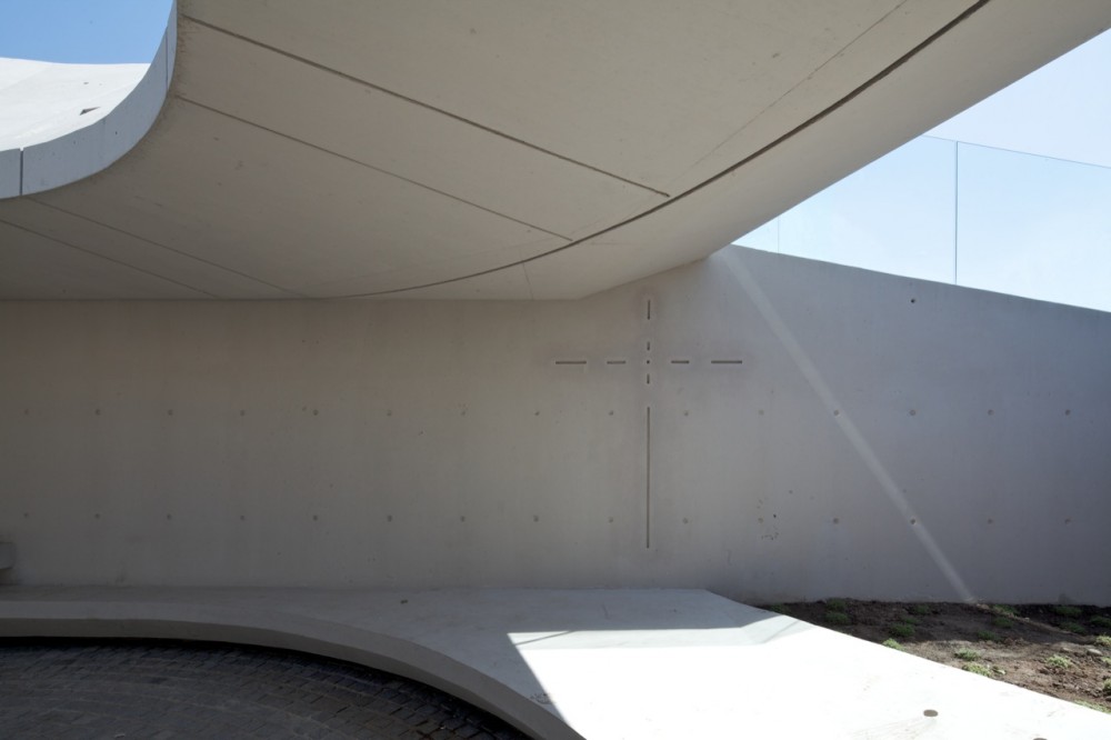 M9 Memorial / Gonzalo Mardones Viviani