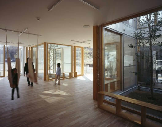 Hongodai Christ Church School & Nursery / Takeshi Hosaka Architects