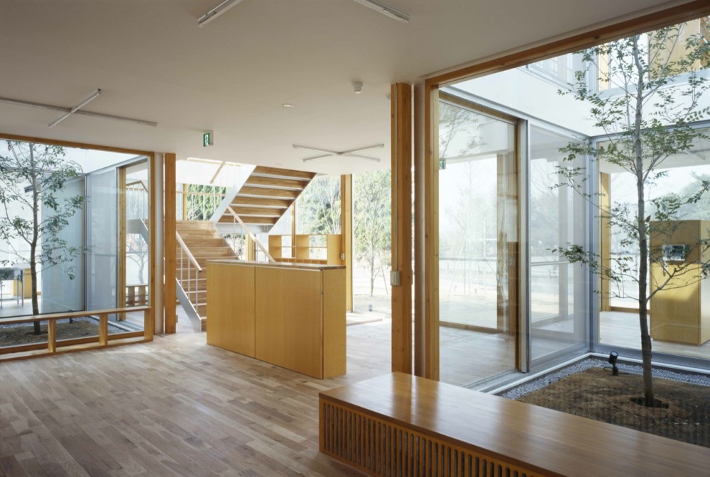 Hongodai Christ Church School & Nursery / Takeshi Hosaka Architects