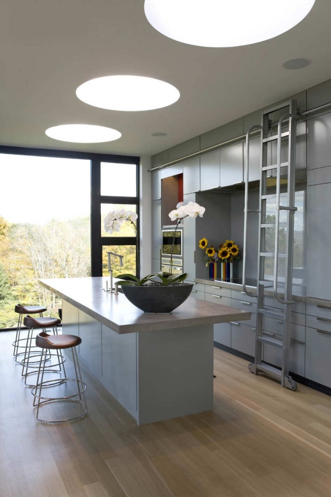 Berkshires XIII House / Burr & McCallum Architects