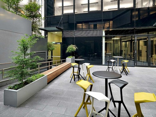 Bene Flagship Store Neutorgasse / Solid Architecture
