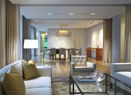 PL 44 / Joeb Moore + Partners Architects