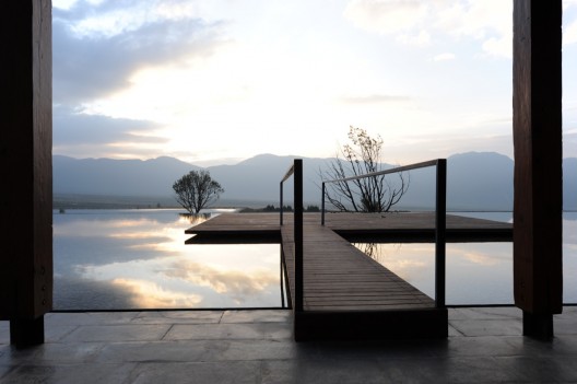 The Water House / Li Xiaodong Atelier