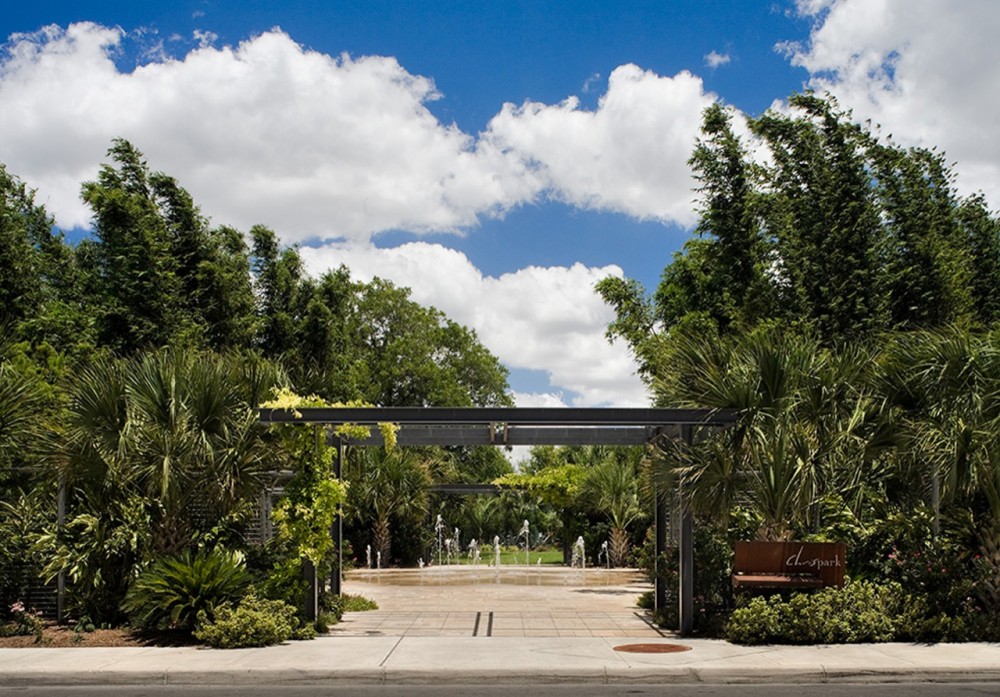 CAMPstreet/CHRISpark / Poteet Architects