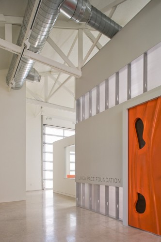 Linda Pace Foundation Offices / Poteet Architects