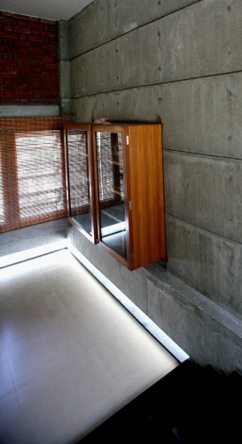 Sharma House / Kamat and Rozario Architecture