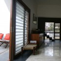 Sharma House / Kamat and Rozario Architecture Sharma House / Kamat and Rozario Architecture © Lester Rozario