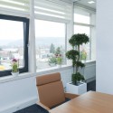 Lampenwelt Office Building / herbertarchitekten