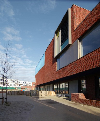 Multifunctional School Building Tesselseveld / HVE architecten