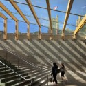 SAIT Parkade / Bing Thom Architects SAIT Parkade / Bing Thom Architects © Nic Lehoux (Courtesy of Bing Thom Architects)