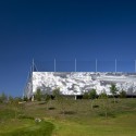 SAIT Parkade / Bing Thom Architects SAIT Parkade / Bing Thom Architects © Nic Lehoux (Courtesy of Bing Thom Architects)
