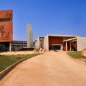 International Management Institute / Abin Design Studio International Management Institute / Abin Design Studio © Pradip Sen