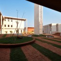 International Management Institute / Abin Design Studio International Management Institute / Abin Design Studio © Pradip Sen