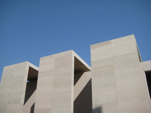 International Management Institute / Abin Design Studio