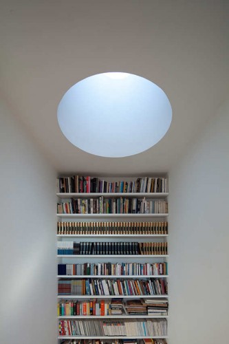 EA House / Barbosa & Guimarães