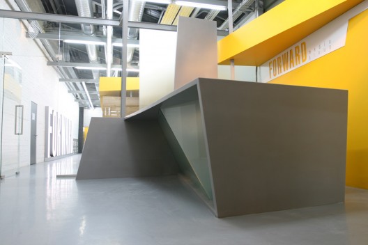 Office of the Forward Media Group Publishing House / Za Bor Architects