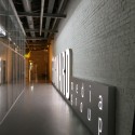 Office of the Forward Media Group Publishing House / Za Bor Architects Office of the Forward Media Group Publishing House / Za Bor Architects © Peter Zaytsev