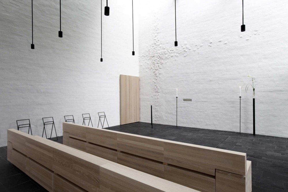 Chapel of St.Lawrence / Avanto Architects, Ville Hara and Anu Puustinen