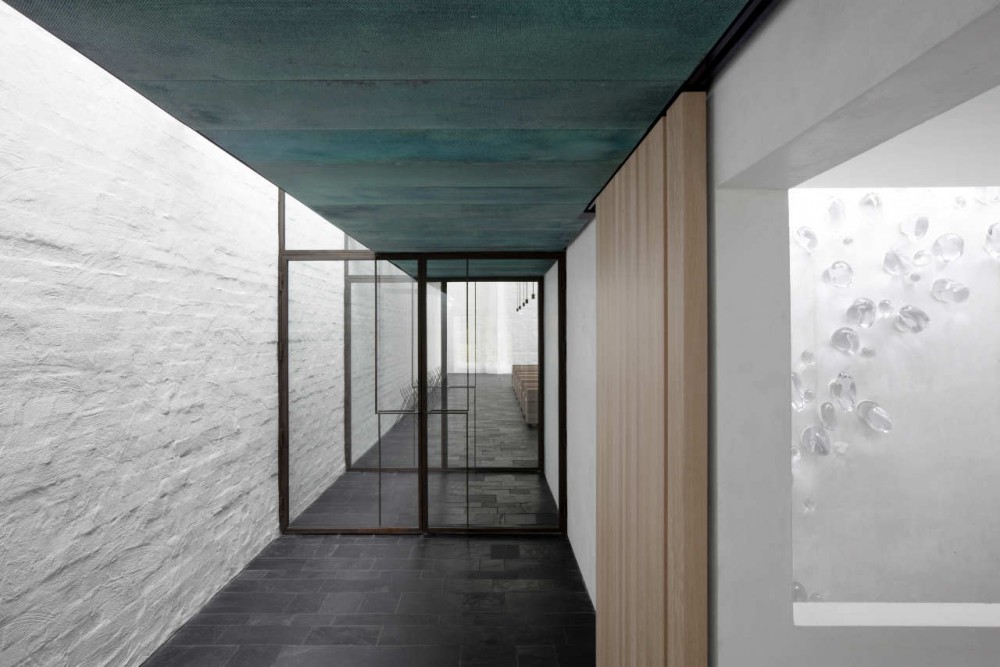 Chapel of St.Lawrence / Avanto Architects, Ville Hara and Anu Puustinen
