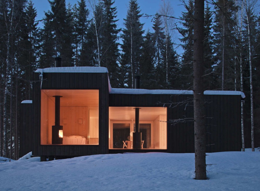 Four-cornered Villa / Avanto Architects