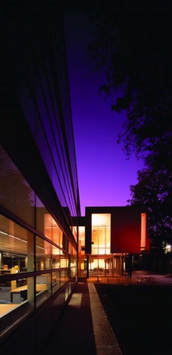 Centre Of Theology And Ministry / Williams Boag Architects