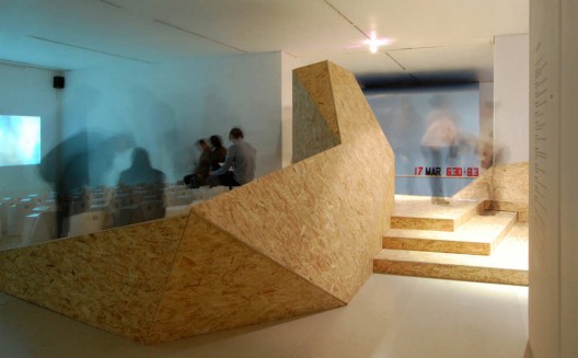 Shadowboxing Exhibition / Slowscape Collective