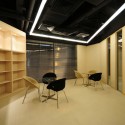 The Hong Kong Federation of Women T.S. Kwok Service Centre / Barrie Ho The Hong Kong Federation of Women T.S. Kwok Service Centre / Barrie Ho © Barrie Ho