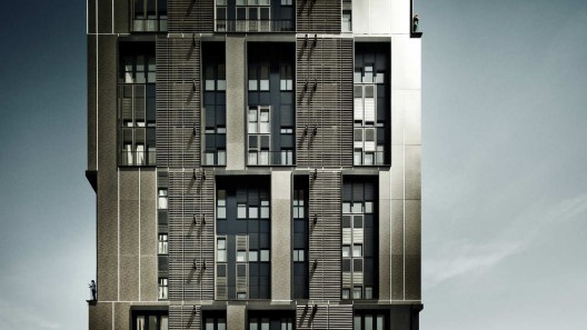 Social Housing Tower Of 75 Units In Europa Square / Roldán + Berengué