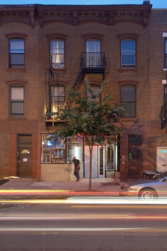 Veronica People's Club / Fabrica 718